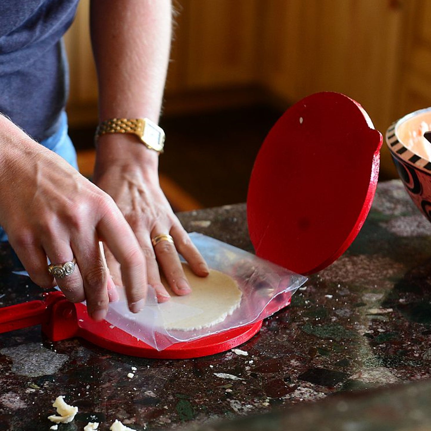 Genuine Mexican Tortilla Press